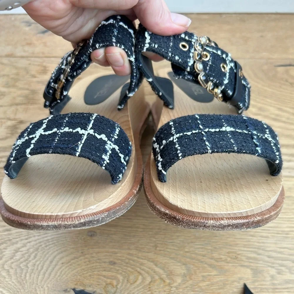 Chanel Tweed Sandals - Picture 5 of 11